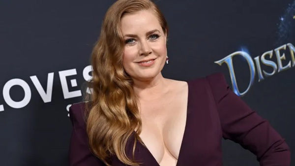 Amy Adams Height: How Tall Is the Enchanted Star?